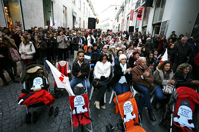 TRIBUNA PÚBLICA PELO DIREITO A TRABALHAR COM VIDA PESSOAL E FAMILIAR!