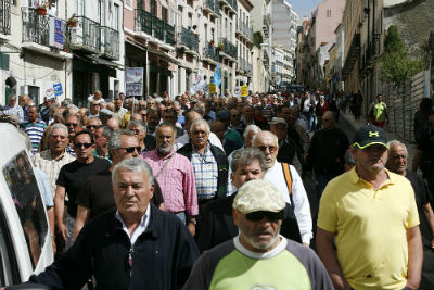 REFORMADOS DO METRO E DA CARRIS NÃO ABRANDAM A LUTA!