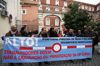 concentração contra privatização da cp carga