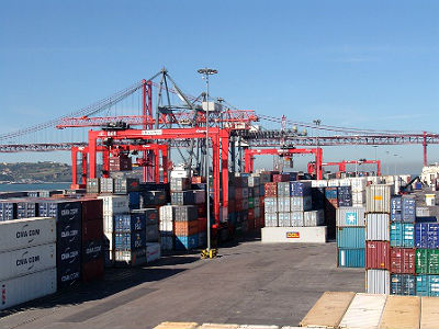 CGTP-IN SOLIDÁRIA COM OS TRABALHADORES ESTIVADORES DO PORTO DE LISBOA