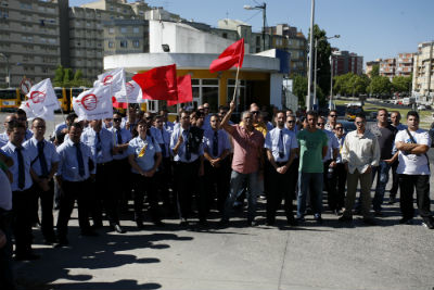 GREVE NA CARRIS TUR - CONTRA O ROUBO NOS SALÁRIOS