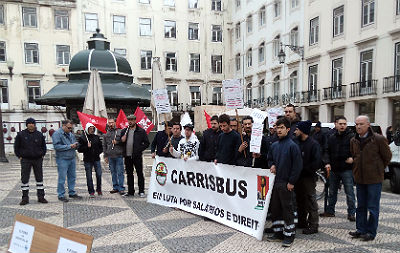 TRABALHADORES DA CARRISBUS CONCENTRAM-SE JUNTO DA C.M. LISBOA